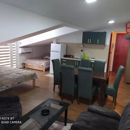Apartment Agape