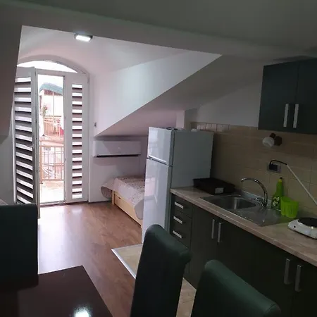 Apartment Agape